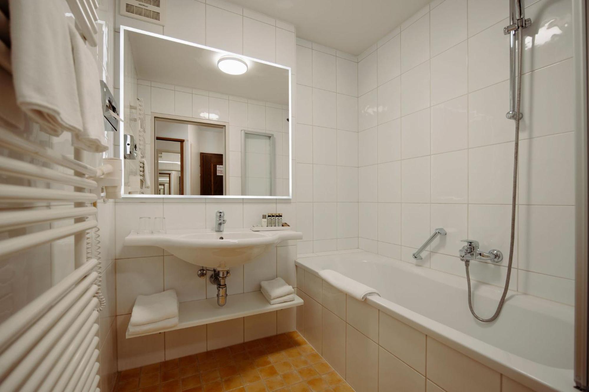 Theresi Appartements Saalbach-Hinterglemm Room photo